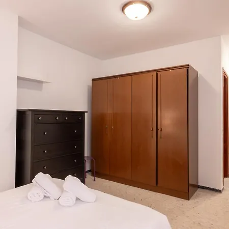 Huge In The Heart Of Apartment *