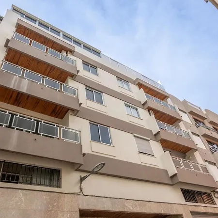 Huge In The Heart Of Apartment